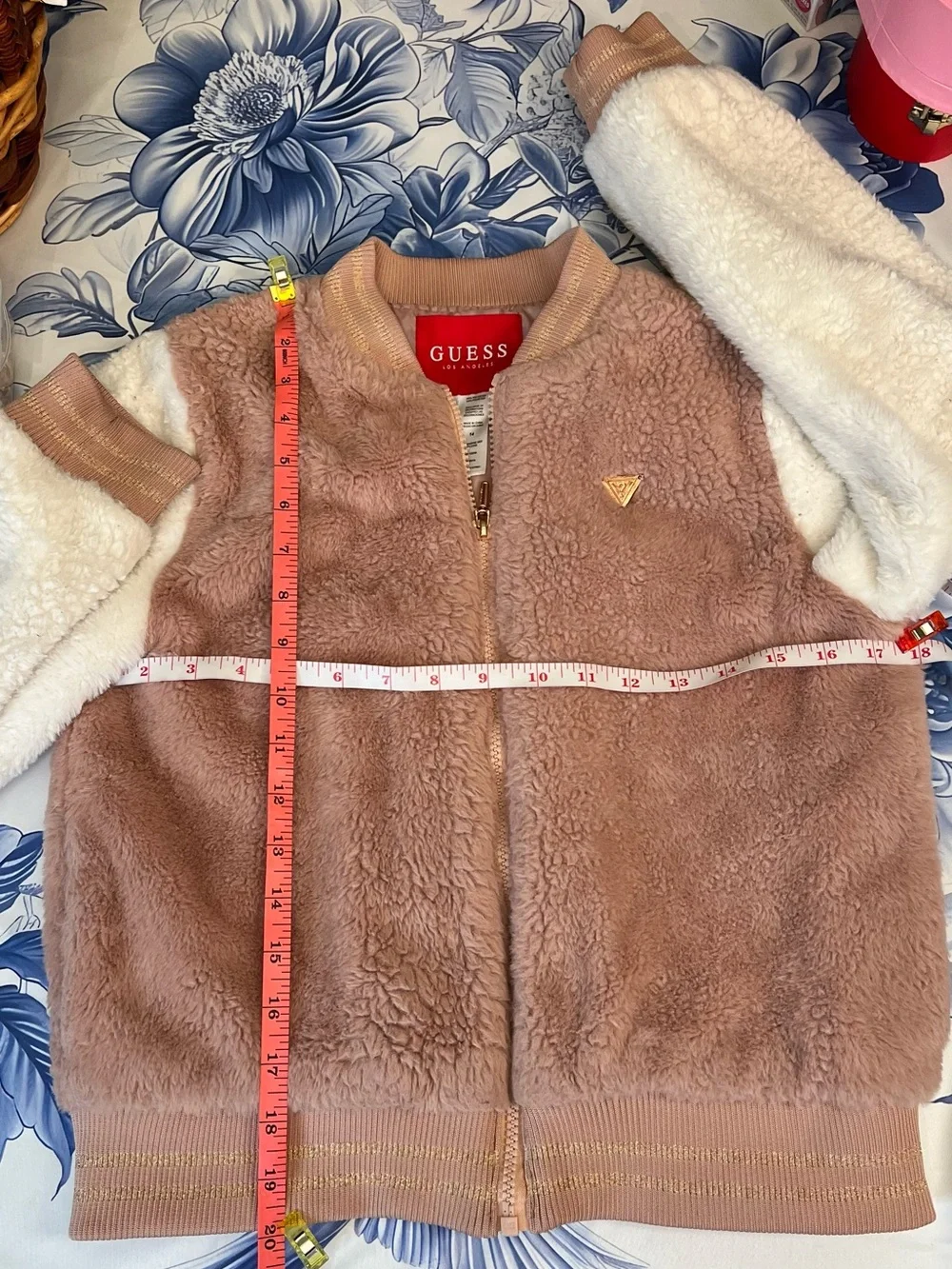 Guess soft fuzzy